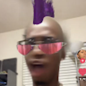 Meet your Posher, Dahlia